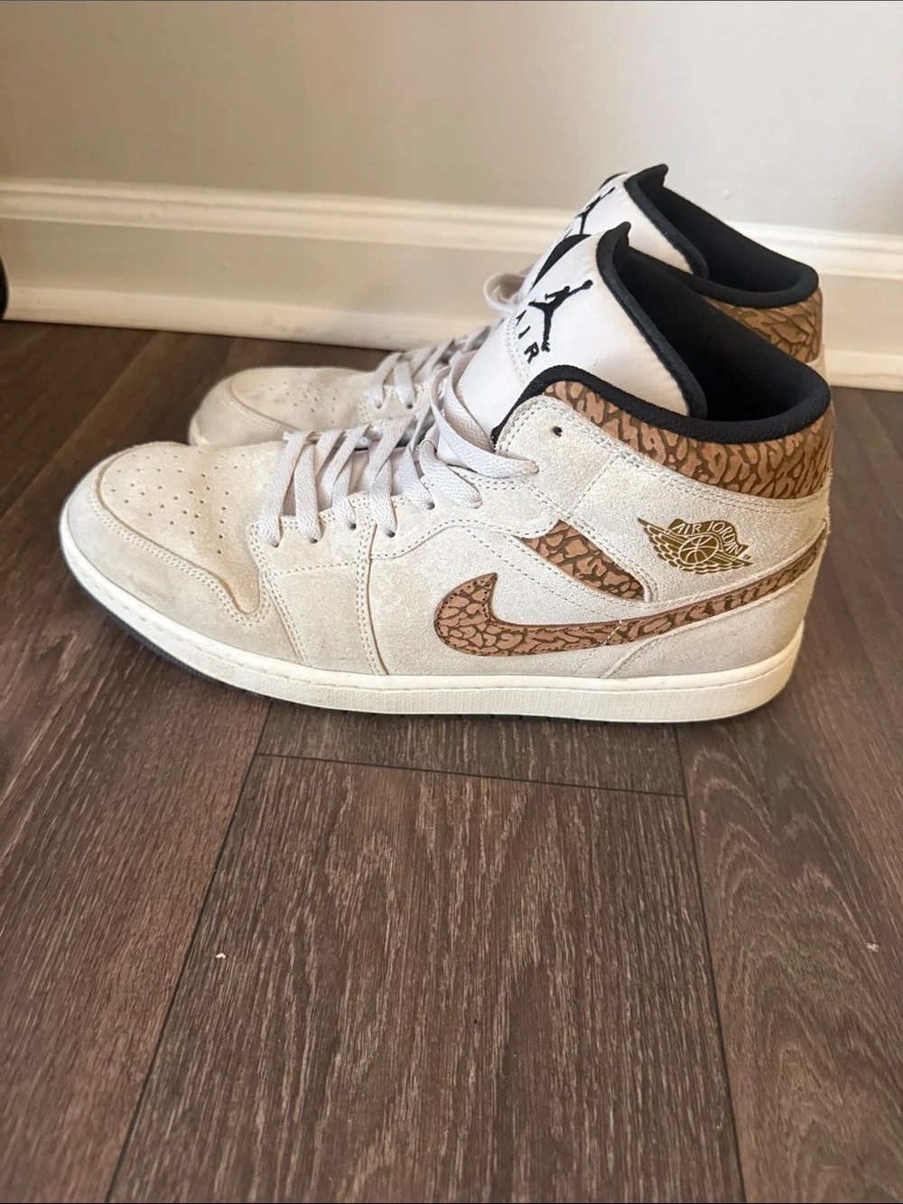 Jordan High-Top Sneakers in Beige with Brown Swoosh